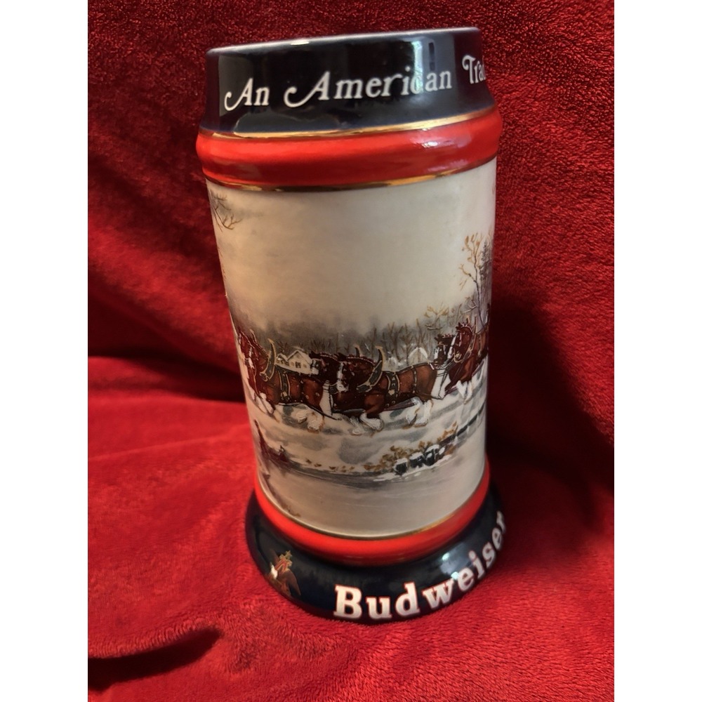 VTG 1990 Budweiser Collector Series An American Tradition Holiday Beer Stein 7"